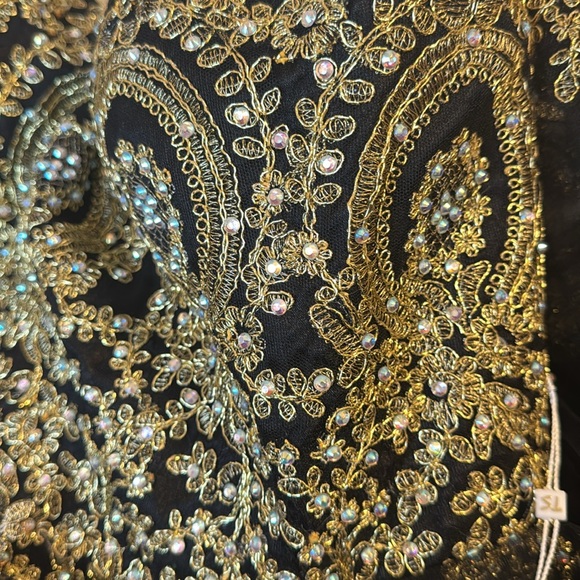 🆕Formal evening or prom gown vintage inspired, beaded, sequined,strapless - Picture 4 of 15